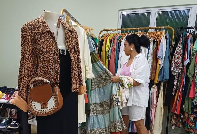 Brechó no ES tem Zara e Cantão com preços a partir de R$ 10 neste fim de semana